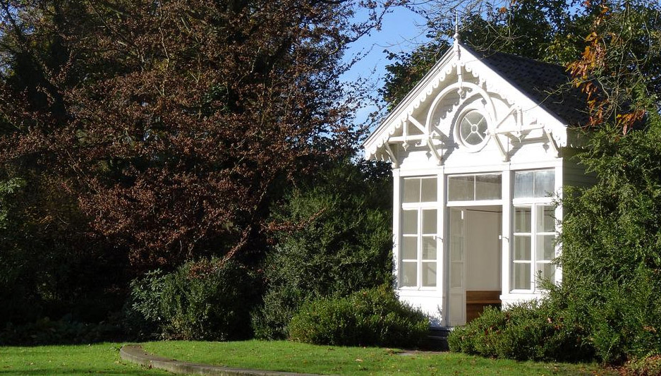 Gartenhaus mit Einfachglas von einer Glaserei